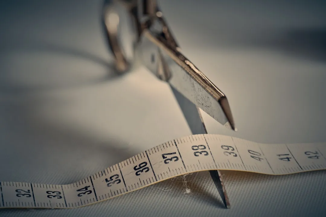 运营优化与内控体系：企业效能提升的双轮驱动策略